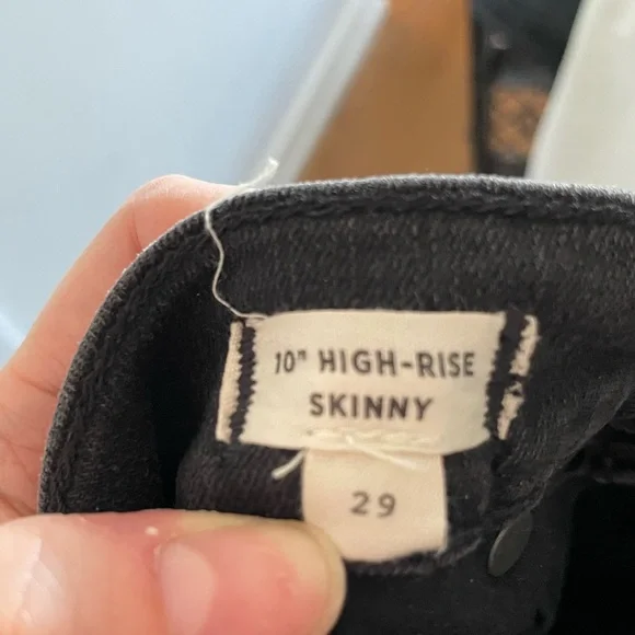 Madewell black high-rise jeans - Picture 5 of 6